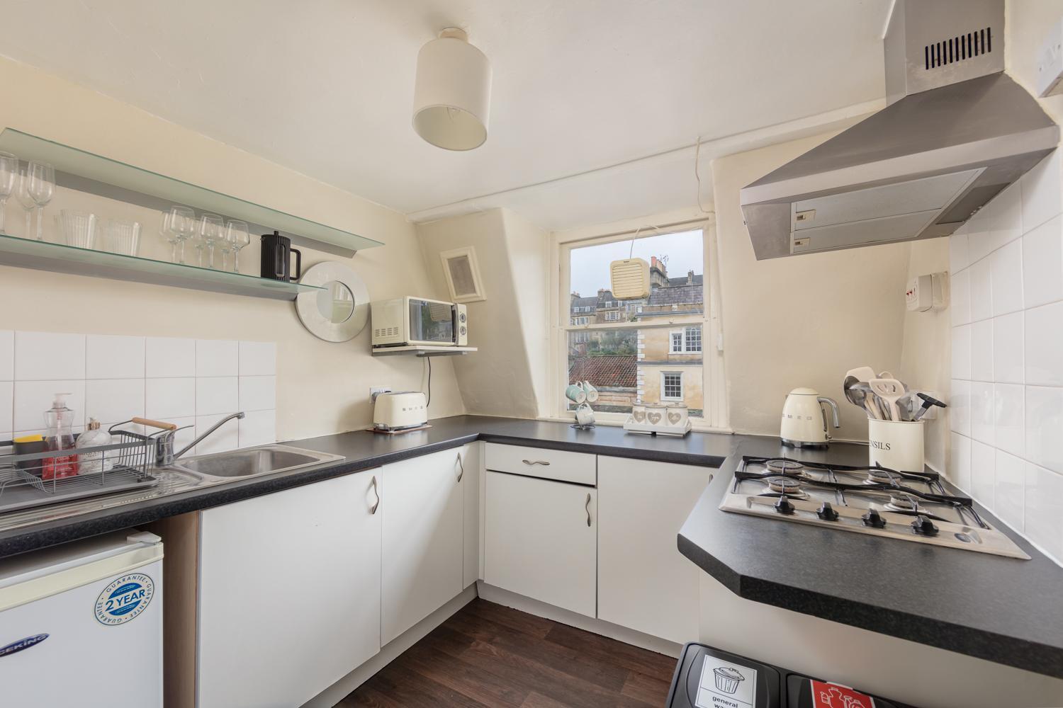 Lovely Georgian Loft In The Very Centre Of Бат Екстериор снимка